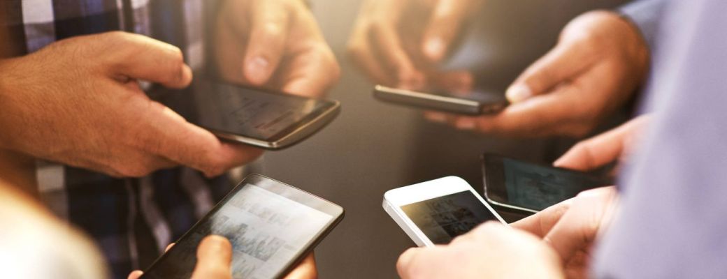 cómo pasar fotos de un móvil a otro